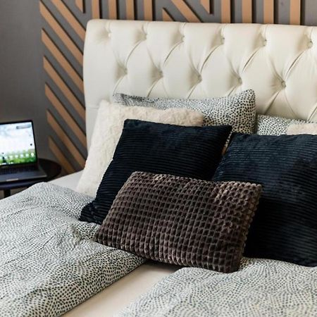 Deluxe Quentin Home Next To The Fashion Street Budapeszt Zewnętrze zdjęcie